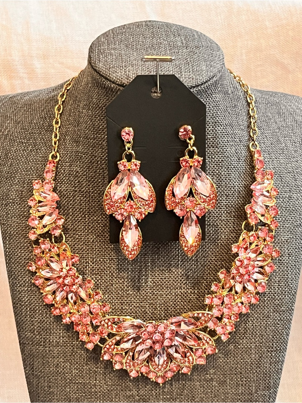 Beautiful Gold-Tone Pink Crystal Statement Necklace & Earrings Set